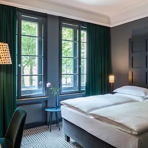 The Midtown Hotel