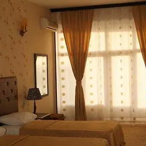 Avand 3*, Bakü Azerbaycan